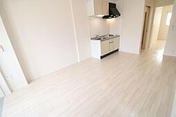 新築　イーストヒルズI 206 2階1LDKのリビング/ダイニング