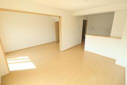 アクアルクス 106 1階1LDKのリビング/ダイニング