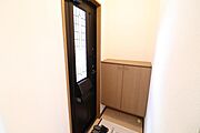 シューズボックスのある玄関
