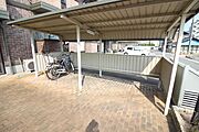 屋根付き駐輪場