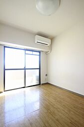 JR山陽本線 天神川駅 徒歩12分の賃貸マンション 5階1Kのリビング/ダイニング