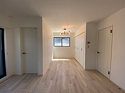 JR山陽本線 横川駅 徒歩14分の賃貸アパート 2階1LDKのリビング/ダイニング