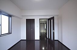 広島電鉄2系統 西観音町駅 徒歩5分の賃貸マンション 8階1Kのリビング/ダイニング