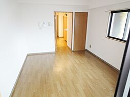 広島電鉄5系統 南区役所前駅 徒歩7分の賃貸マンション 2階1Kのリビング/ダイニング