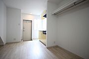 同物件、別号室のものです。