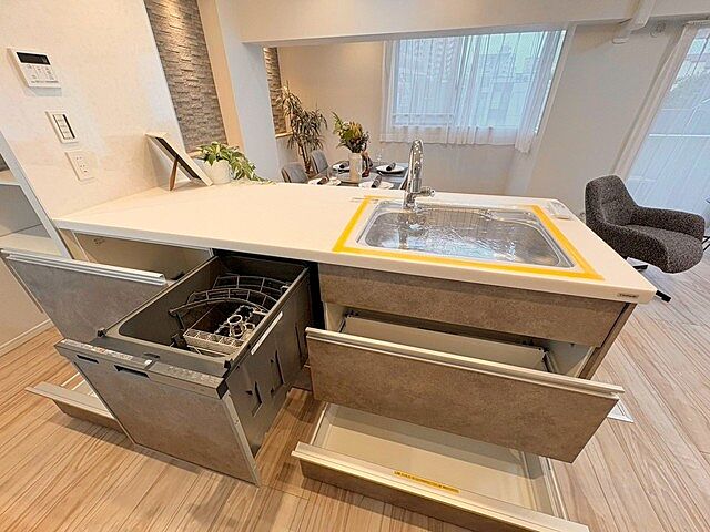 キッチン エバーグリーンパレス新宿 5階/-