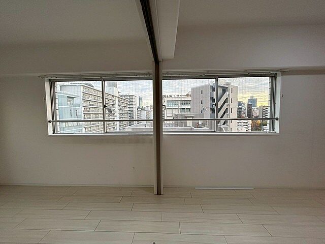 寝室 ライオンズマンション北新宿 9階/-