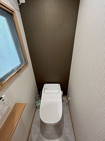 トイレを拡大表示