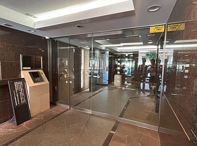 エントランス クレッセント新宿柏木 1階/-