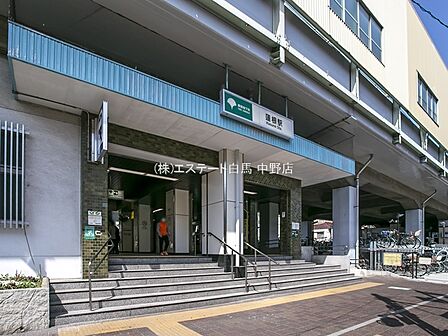 都営三田線「蓮根」駅(870m)
