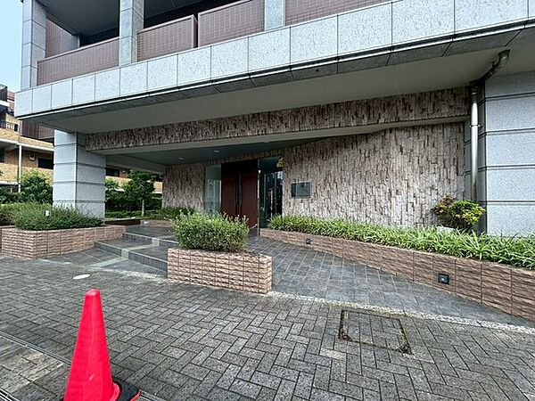 エントランスを拡大表示