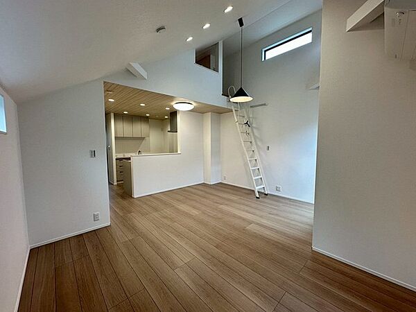 リビング/ダイニング