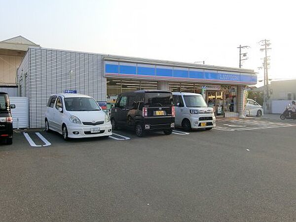 画像11:【コンビニエンスストア】ローソン　堺鳳中町七丁店まで396ｍ