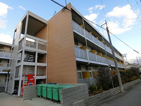 レオパレス花水木二番館 ｜大阪府堺市堺区向陵西町2丁(賃貸マンション1K・3階・19.87㎡)の写真 その1