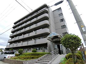 大阪府茨木市若園町（賃貸マンション3LDK・3階・73.12㎡） その1