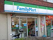 ファミリーマート鳥飼本町五丁目店 200m