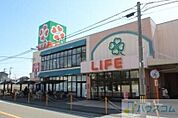 ライフ正雀店 189m
