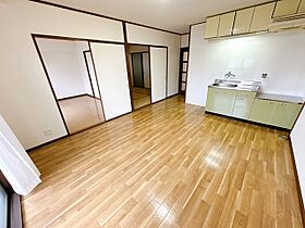 ロイヤルハイツ千里  ｜ 大阪府吹田市山田西1丁目21-3（賃貸マンション3LDK・4階・64.00㎡） その5