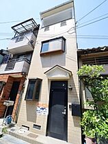 吹田市日の出町戸建 1 ｜ 大阪府吹田市日の出町10-35（賃貸一戸建2LDK・1階・74.38㎡） その1