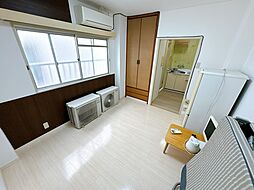 居間