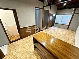 居間