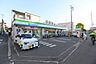 周辺：【コンビニエンスストア】ファミリーマート 摂津正雀駅前店まで672ｍ