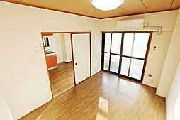 居間