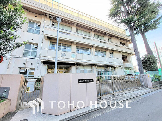 横浜市立西中学...