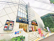 MEGAドン・キホーテ 港山下総本店　距離1300ｍ