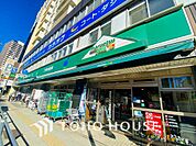 マルエツプチ 山下公園店　距離400m