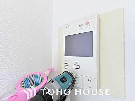 モニター付インターホンで、安心のセキュリティシステム