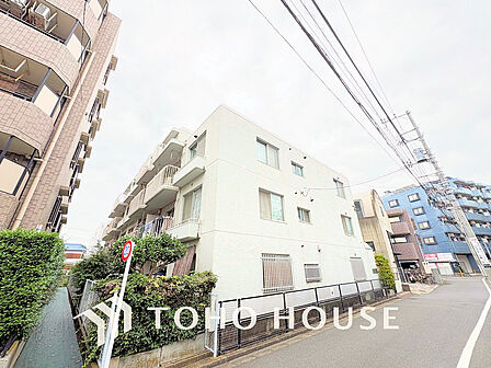 〜新規リノベーション済の家具付きマンション〜3方角部屋のため陽当り・通風良好〜