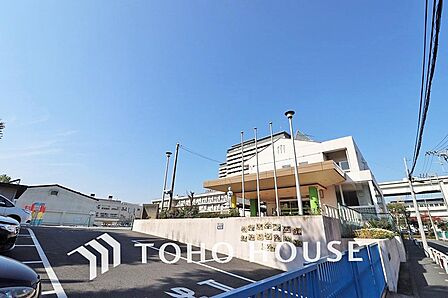 横浜市立中村小学校まで約600m