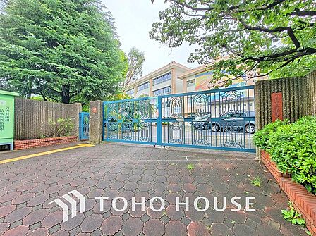 川崎市立有馬中学校まで約1600m