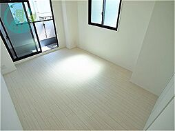 阪急神戸本線 王子公園駅 徒歩4分の賃貸マンション 5階1Kのリビング/ダイニング