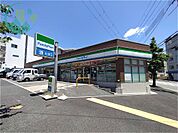 ファミリーマート 神戸城内通店（101m）