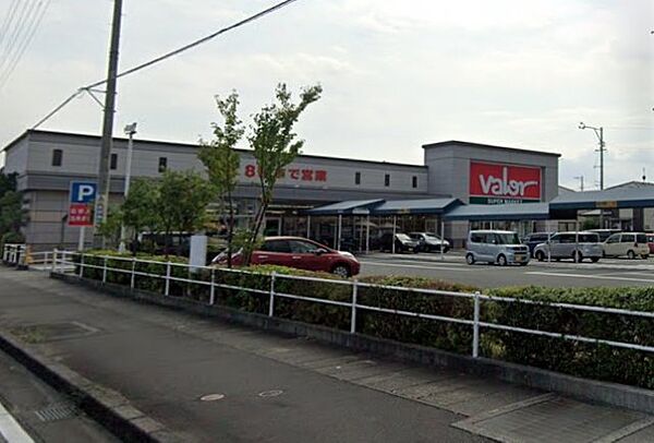画像18:スーパーマーケットバロー　石津店