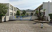 藤枝市立岡部小学校