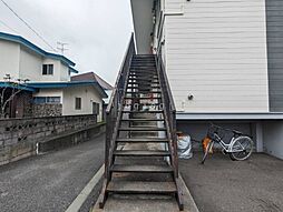 3 / 25