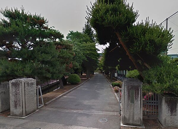 画像20:長野県穂高商業高校（1868m）