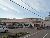 食彩スーパーF岡田店（972m）