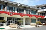 松本市立女鳥羽中学校（579m）