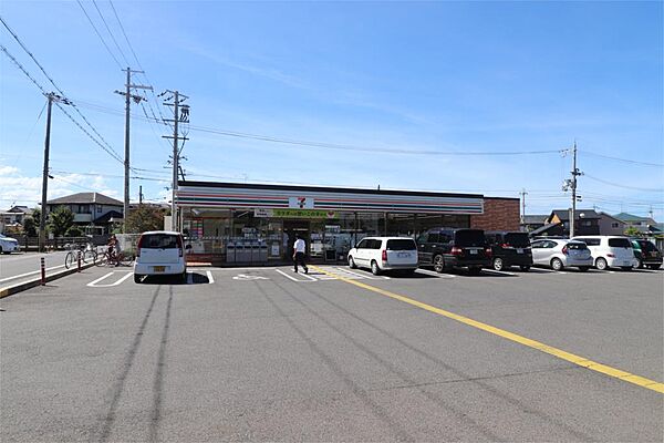 セブンイレブン　近江八幡駅東店（703m）