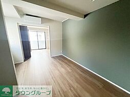 東京メトロ丸ノ内線 四谷三丁目駅 徒歩11分の賃貸マンション 1階2LDKのリビング/ダイニング