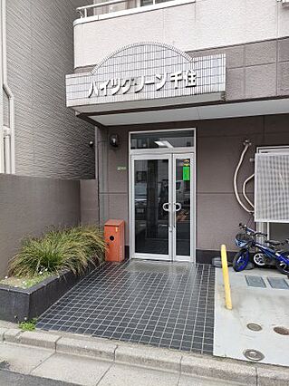 エントランス