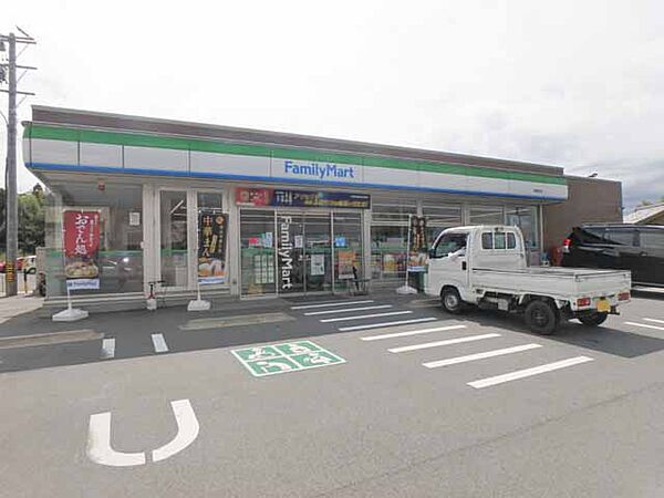 画像19:ファミリーマート 明和町店（1496m）