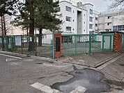 にしみたか学園三鷹市立第二中学校（1017m）