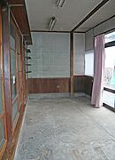 湯の脇貸店舗兼住宅　店舗　1階土間
