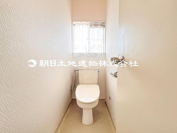 トイレを拡大表示