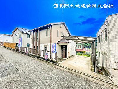 外観:【外観】流行に左右されず将来にわたって価値が継続する佇まい!良好な住環境が保たれたエリアで新生活を! 外観:【外観】流行に左右されず将来にわたって価値が継続する佇まい!良好な住環境が保たれたエリアで新生活を!